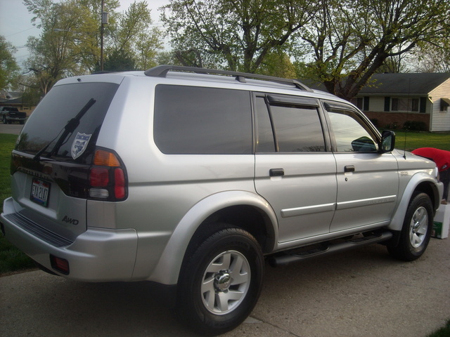 Mitsubishi montero sport 2003