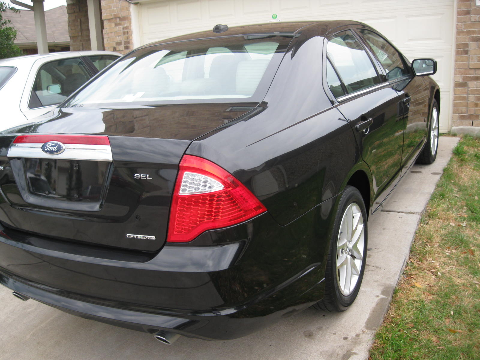 2011 Ford fusion resale value