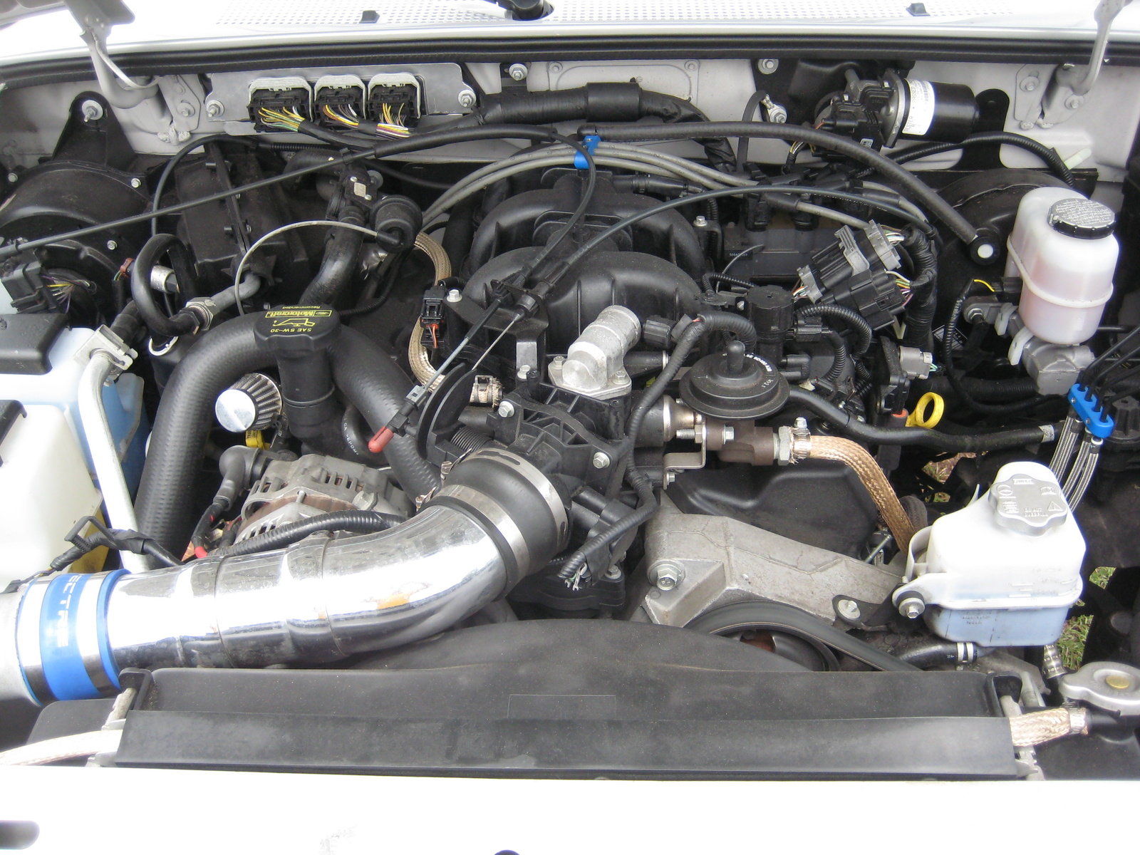 Change wheel cylinder ford ranger #5