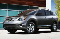 2014 Nissan Rogue Select Overview