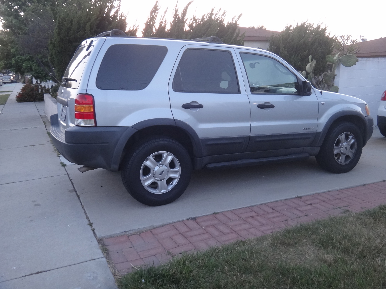 2002 Ford escape xls towing capacity #2