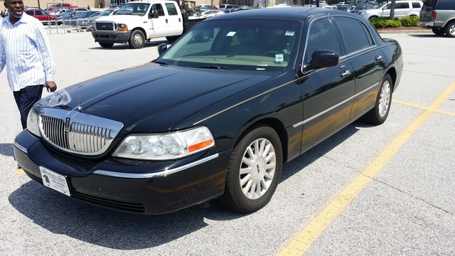 Lincoln town car 2004