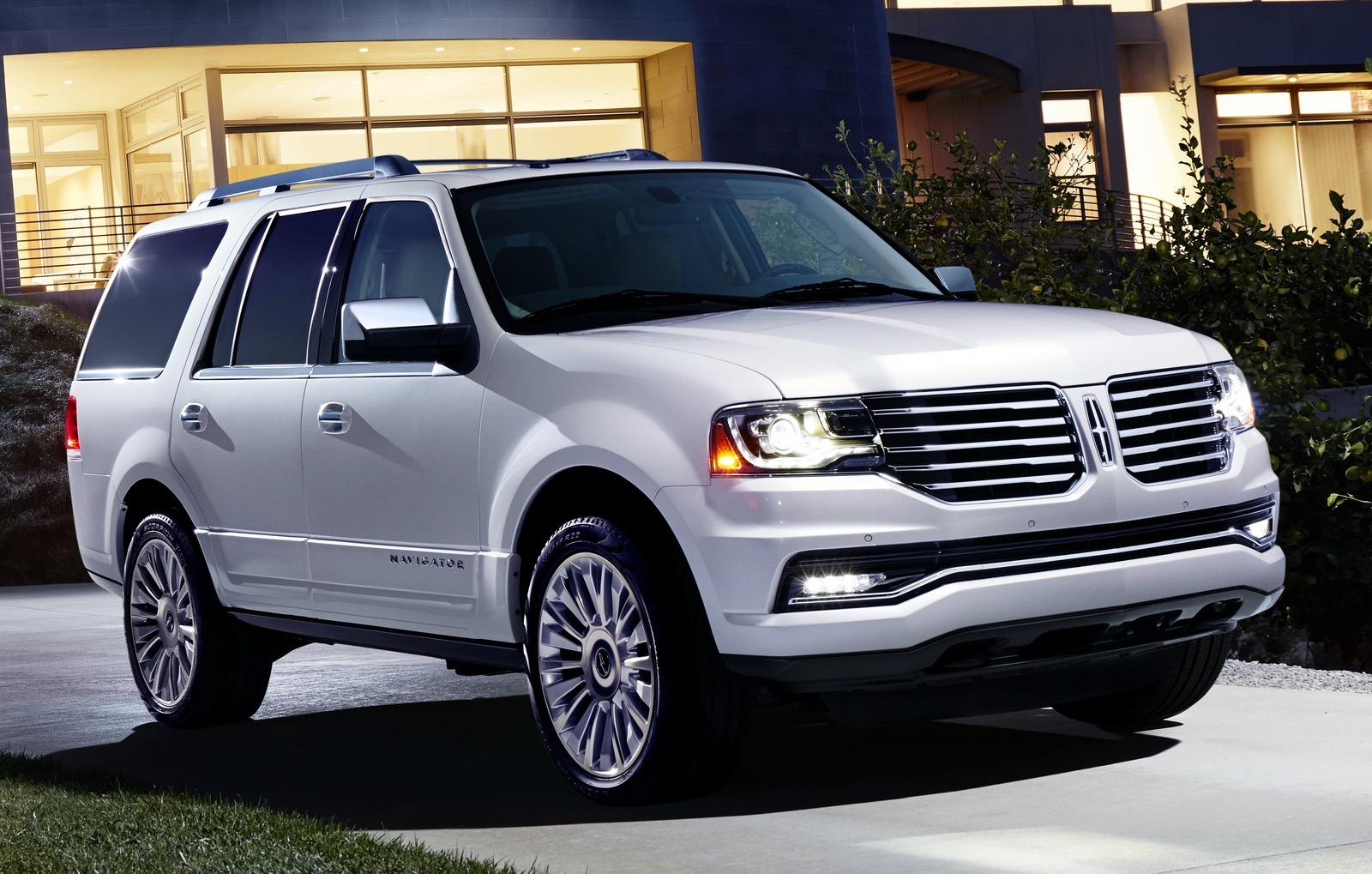 2015-lincoln-navigator-overview-cargurus