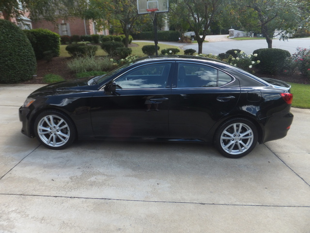 2006_lexus_is_250_base pic 6308975509937492077 640x480