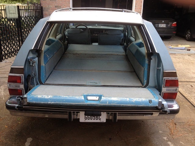 Buick Estate Wagon Electra  1980-1983 Carpet Dash Board Mat  Black