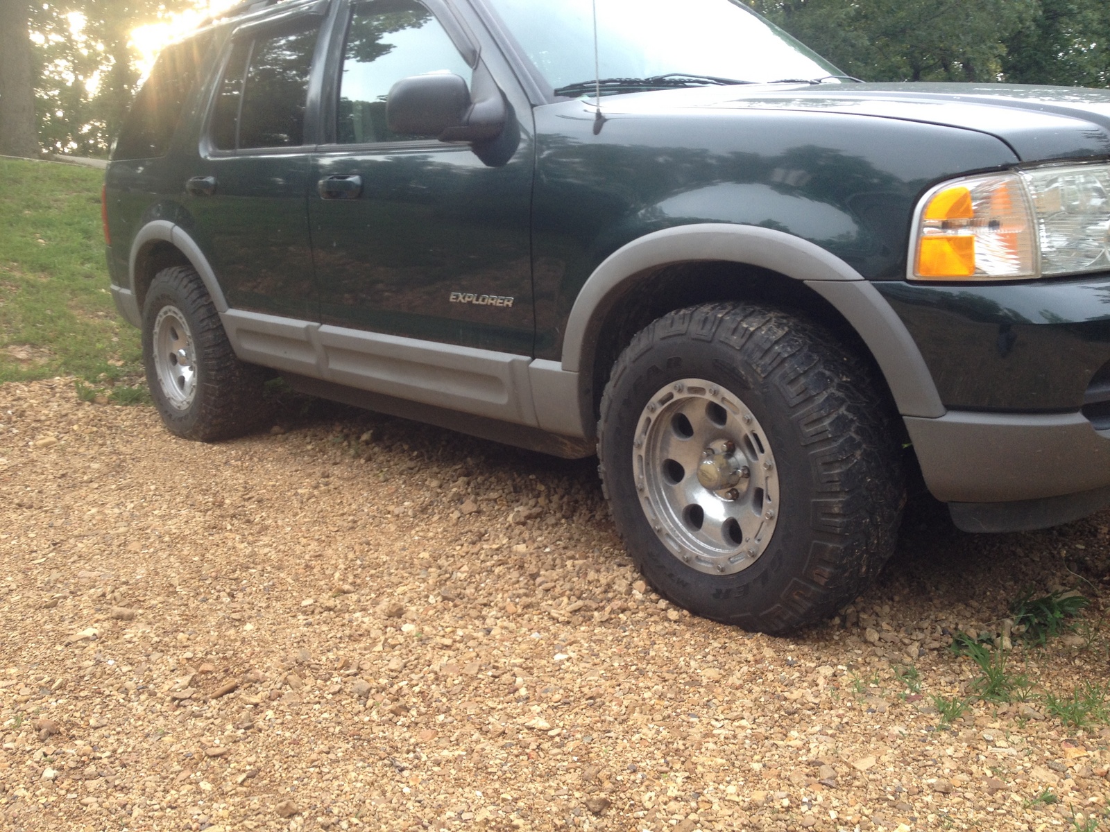 Wrecked 2002 ford explorer xls 4.0 all wheel drive #6