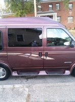 1997 GMC Safari Overview 1997 GMC Safari Overview