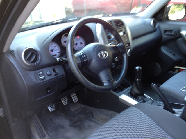 2005 Toyota RAV4 - Pictures - CarGurus