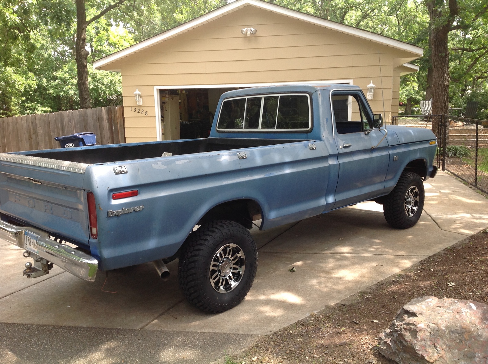 1976 Ford f-150 custom paint #3