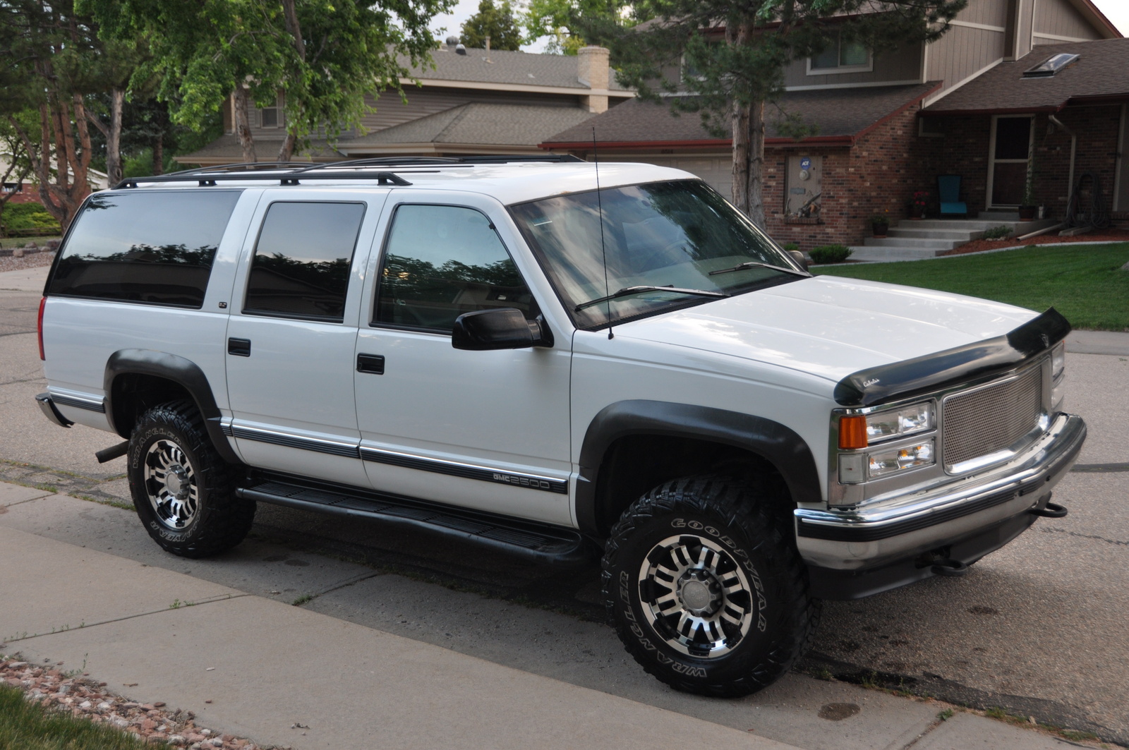 Chevrolet Suburban 1997