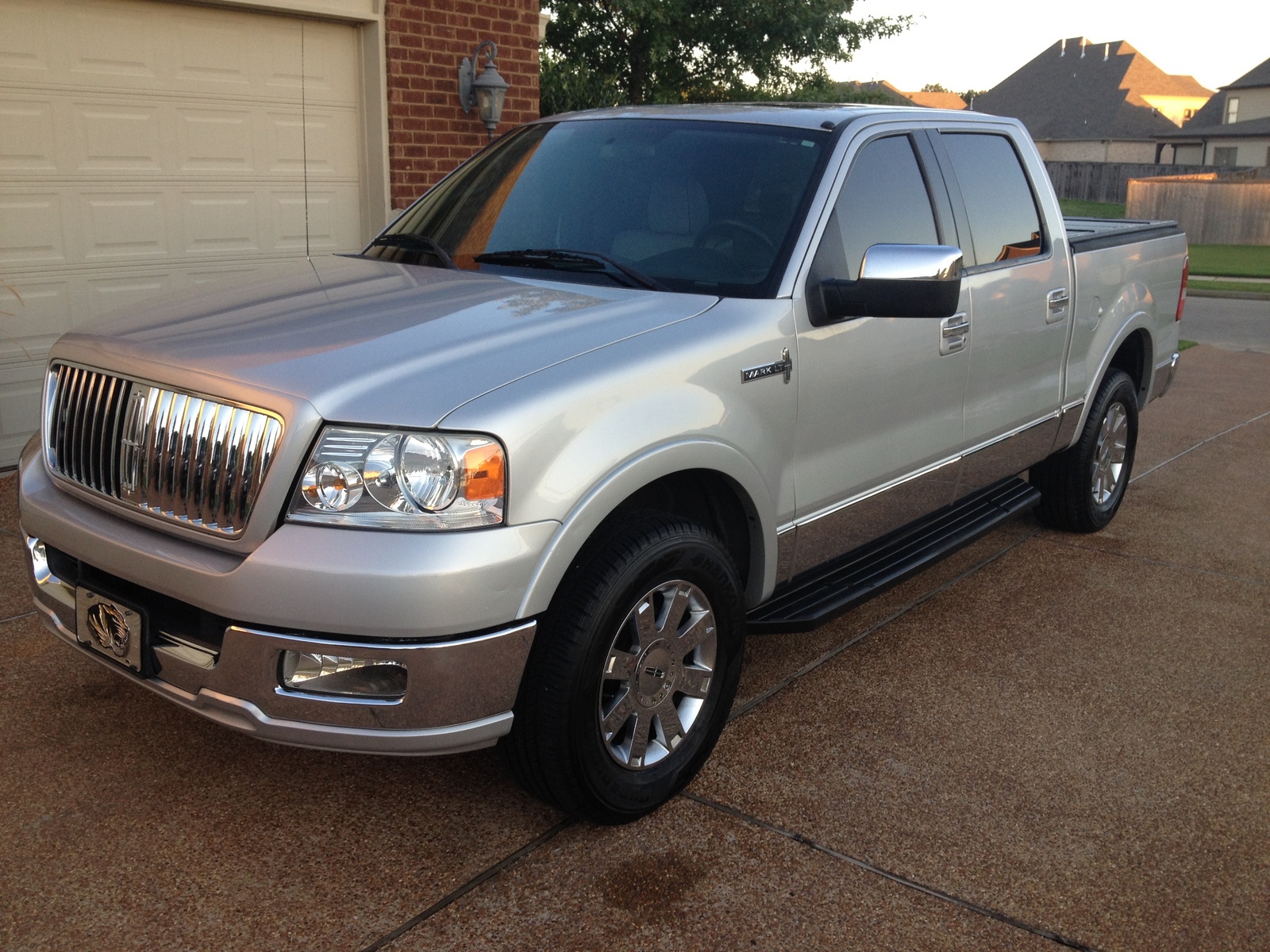 Lincoln Mark lt Pickup