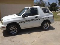 2000 Suzuki Vitara Overview 2000 Suzuki Vitara Overview