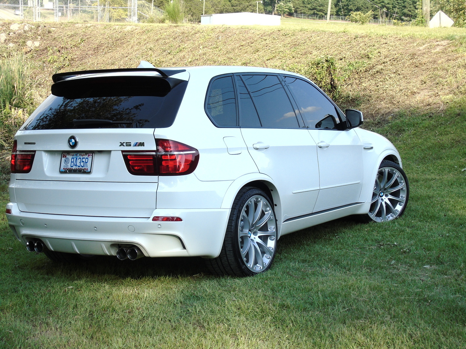 2011 bmw x5m top speed