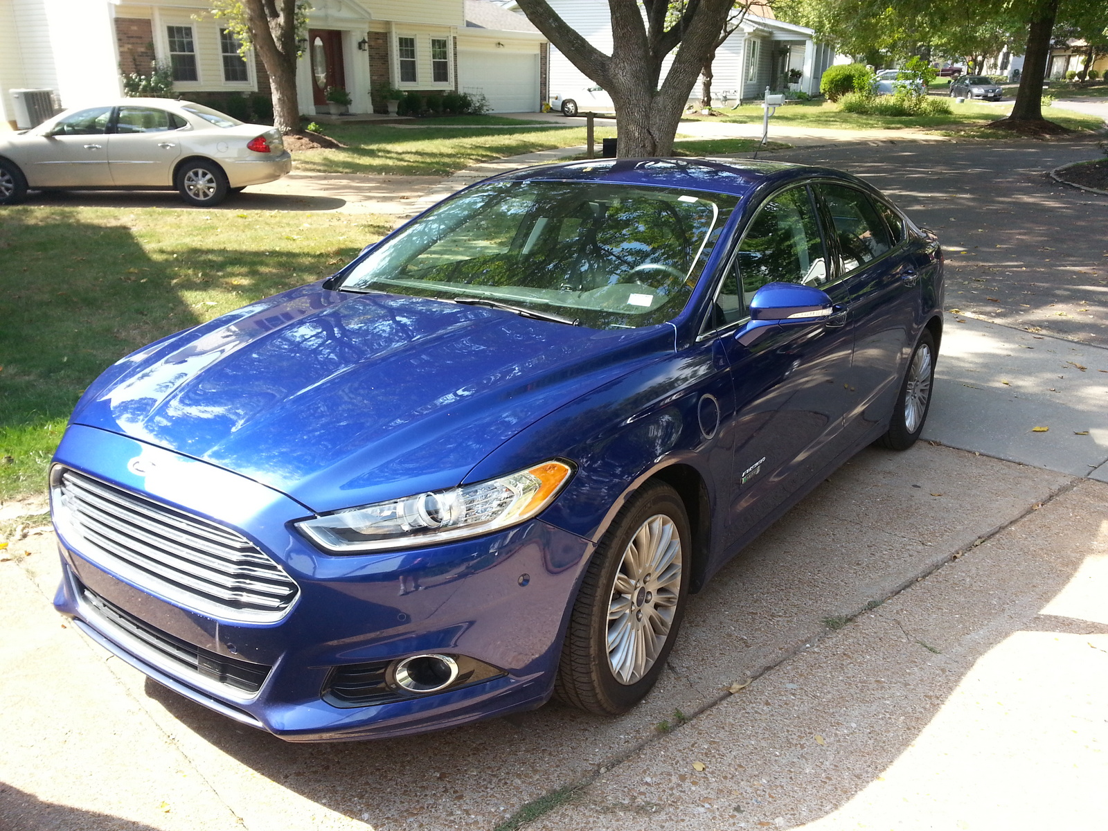 Reviews on ford fusion energi #3