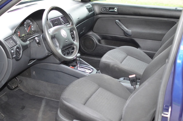 2003 gl golf hatchback interior