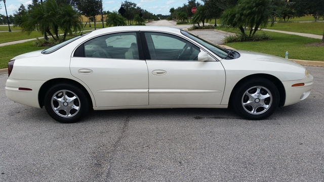 2002 Oldsmobile Aurora - Pictures - CarGurus