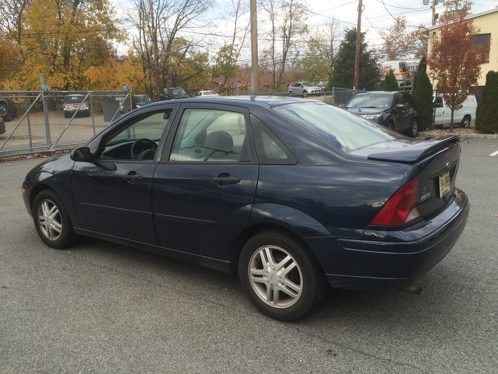 2002 Ford focus fires #6