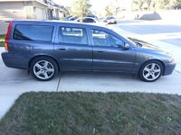 2005 Volvo V70 R Overview 2005 Volvo V70 R Overview