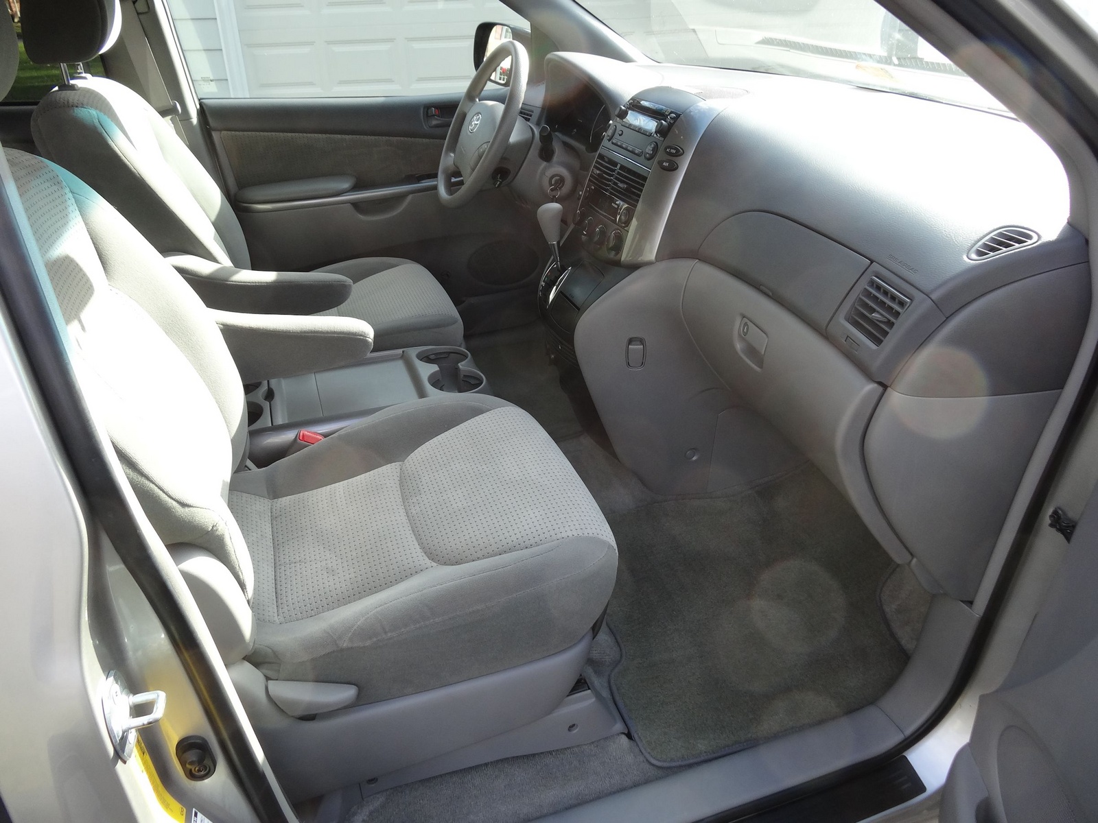 2008 Toyota Sienna - Pictures - CarGurus