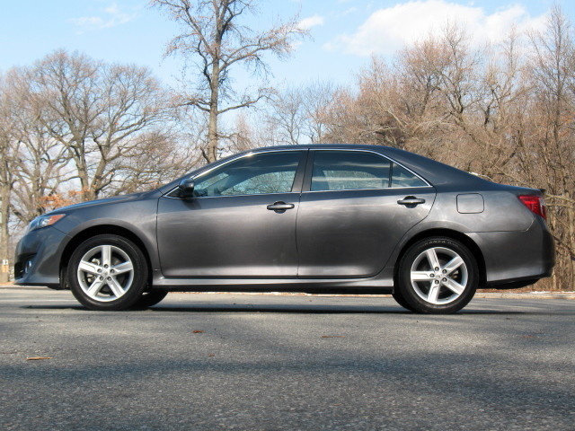 2014 Toyota Camry - Pictures - CarGurus