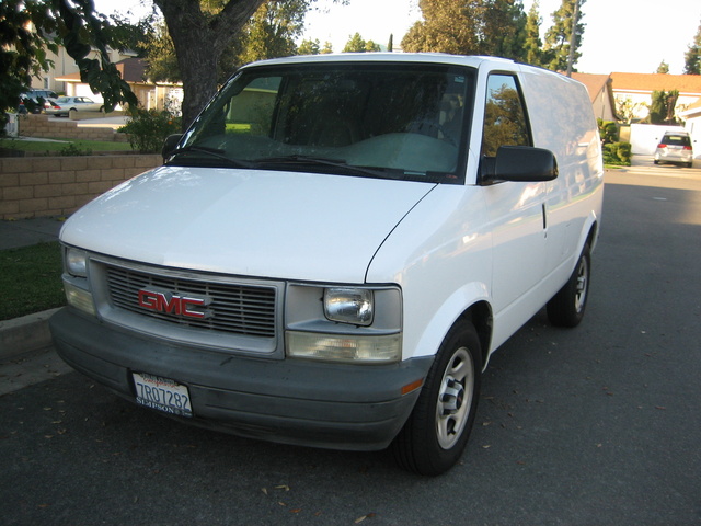 2005 gmc safari upfitter awd cargo van
