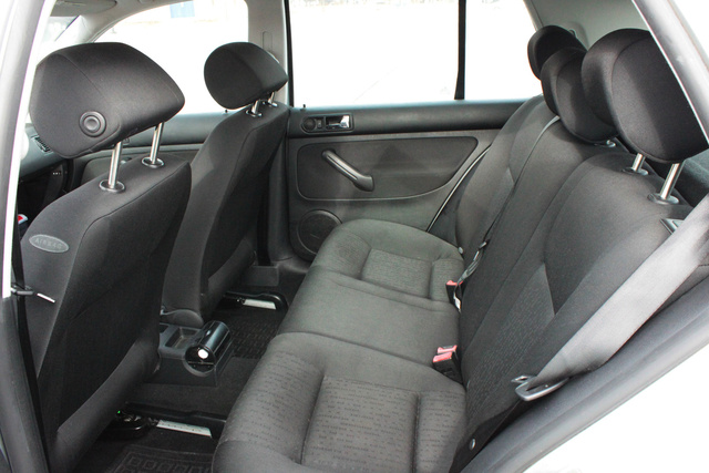 2003 gl golf hatchback interior