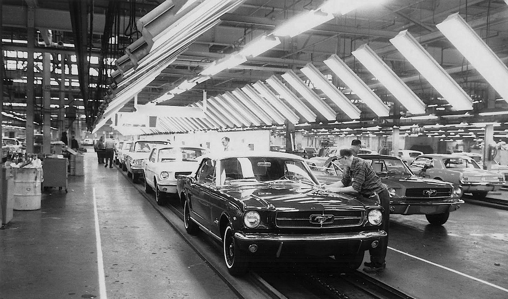 How many 1967 ford mustangs were made #2