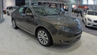 2015 Lincoln MKS Overview