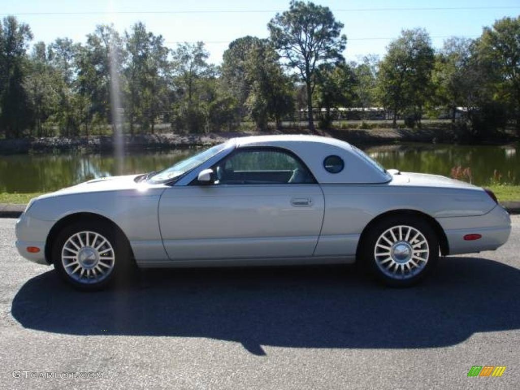 2005 ford thunderbird