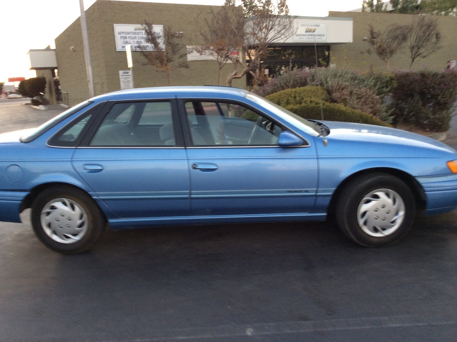 1997 ford taurus wagon review