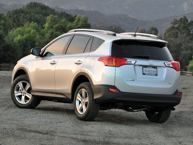 2015 Toyota RAV4 - Overview - CarGurus