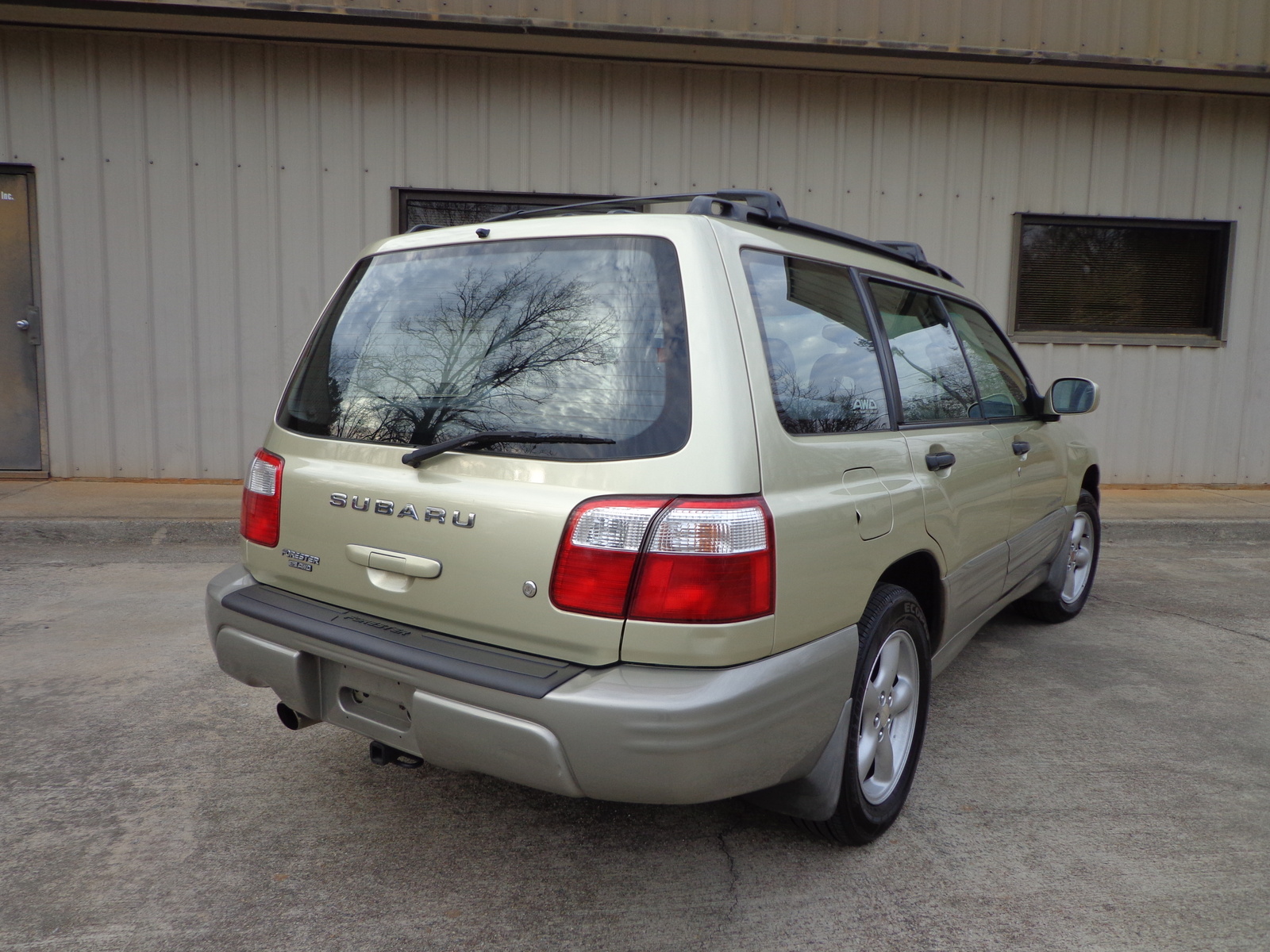 Forester 2001