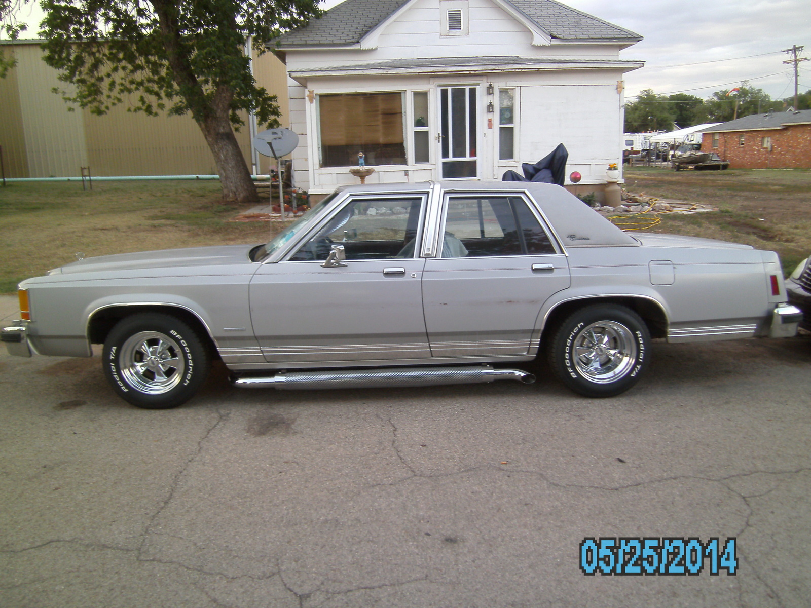 Used 1983 ford crown victoria #9