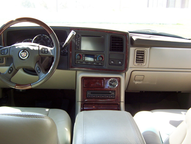 2005 Cadillac Escalade EXT - Pictures - CarGurus