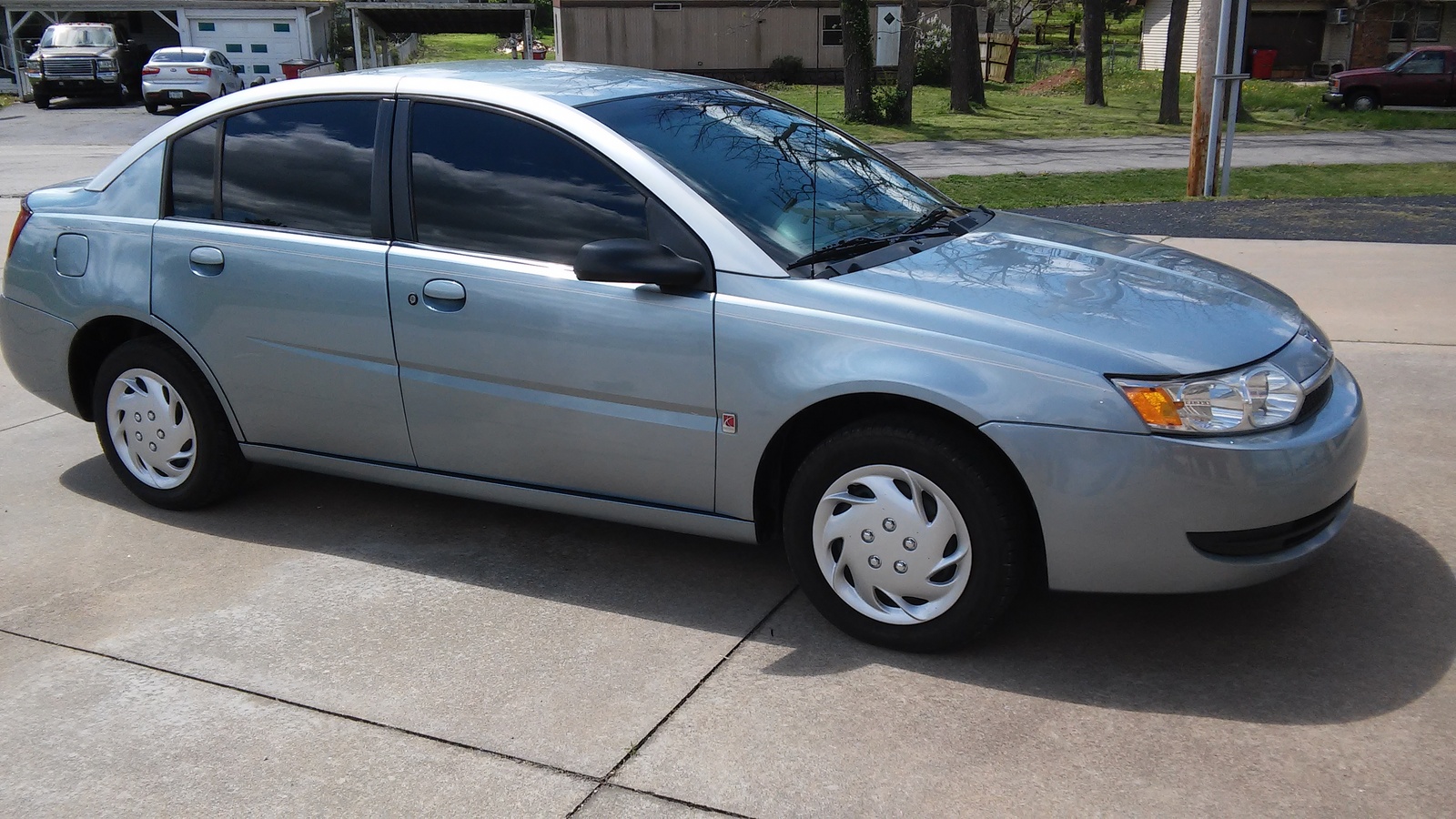 2003 Saturn ION - Overview - CarGurus