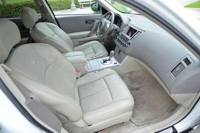 2005 INFINITI FX35 - Interior Pictures - CarGurus