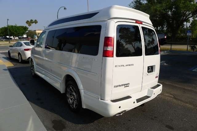 2015 savana cargo van