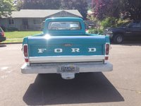 F-100 F-100