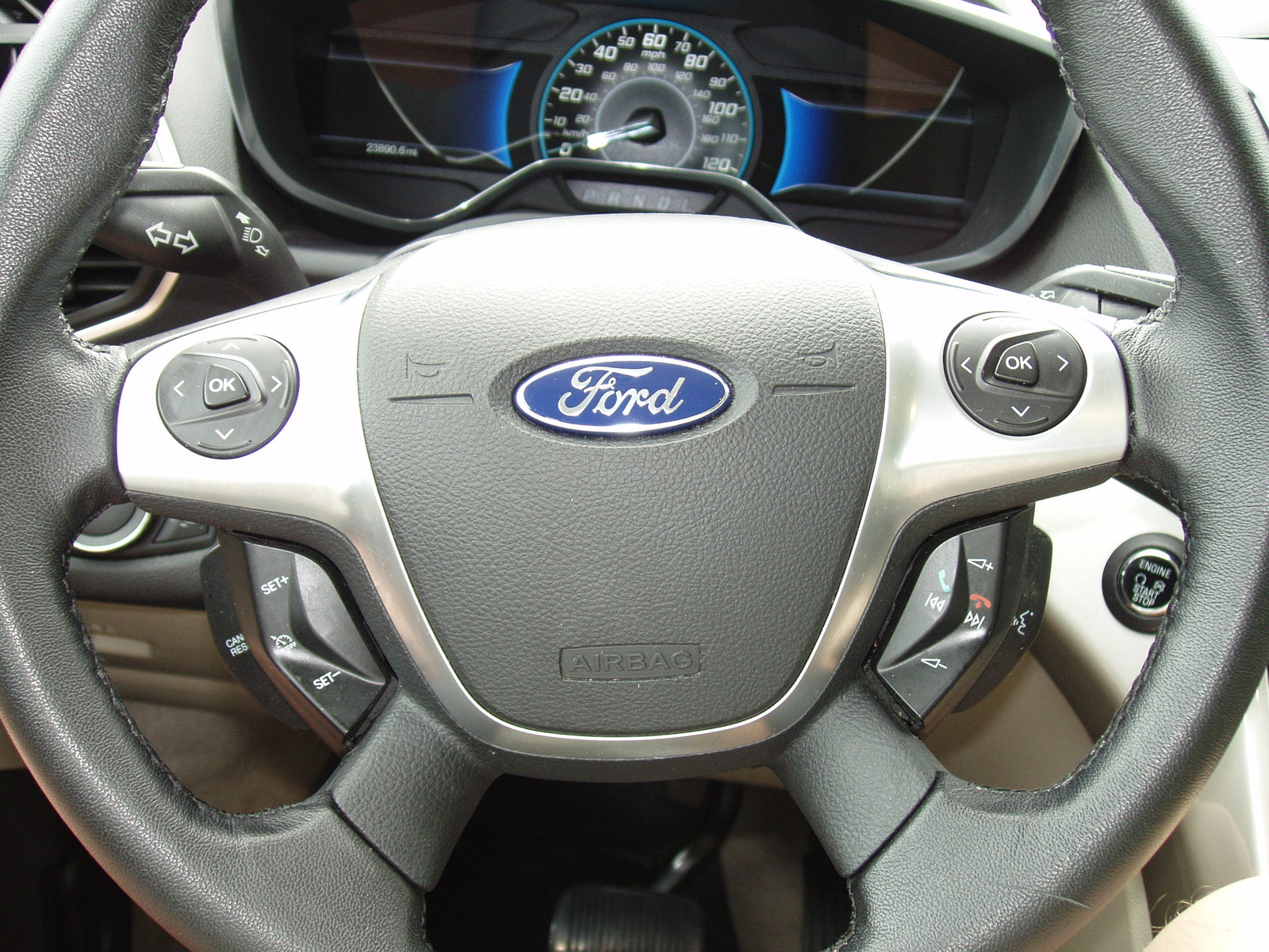 2013 Ford C-Max - Interior Pictures - CarGurus