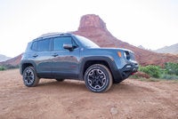 2015 Jeep Renegade Picture Gallery