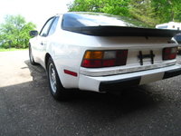 944 944