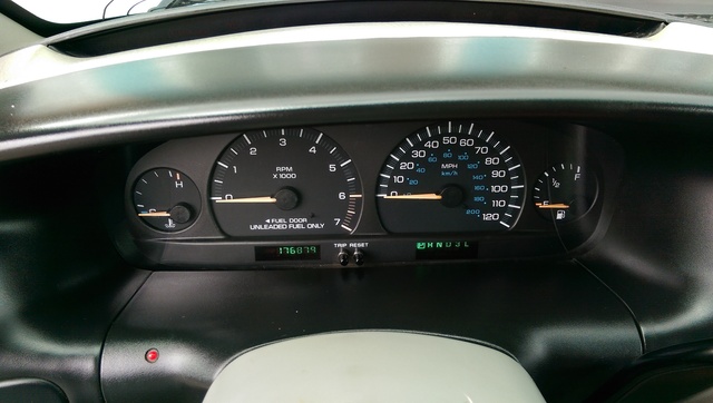 2000 plymouth voyager interior