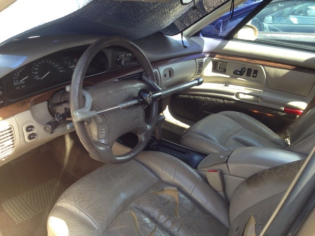 1998 oldsmobile aurora interior