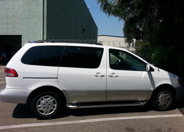 Toyota sienna 2001