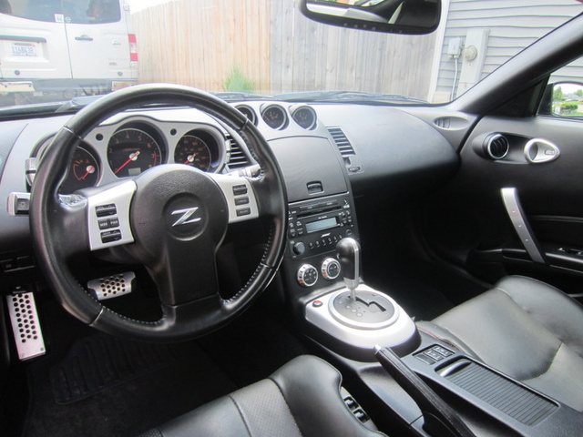 2006 Nissan 350Z - Interior Pictures - CarGurus