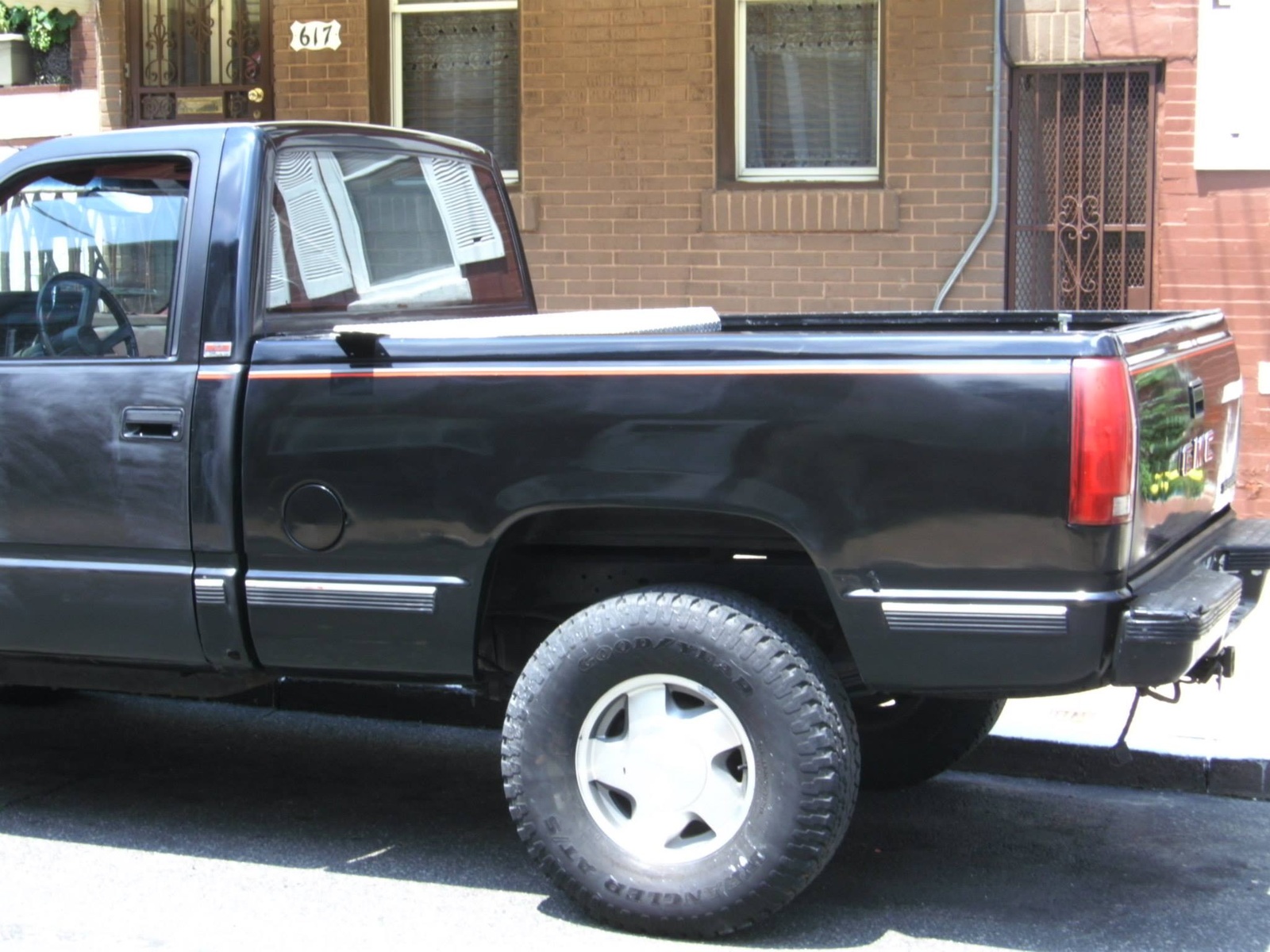 93 chevy pickup 350 engine