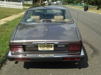 1980 Jaguar XJ-S Overview 1980 Jaguar XJ-S Overview
