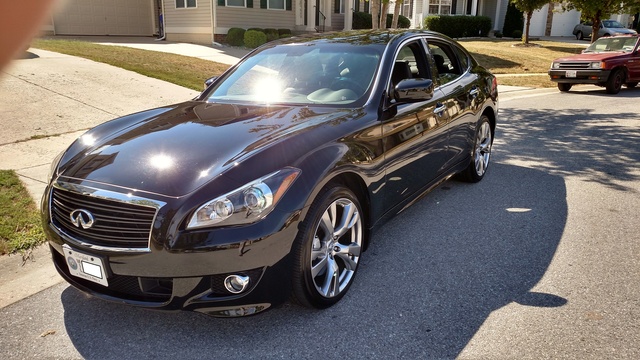 Infiniti m37 m56 Black