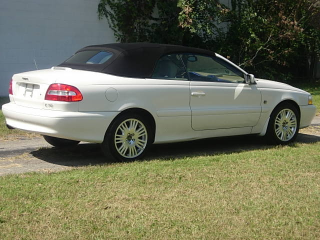 2004 Volvo C70 - Pictures - CarGurus