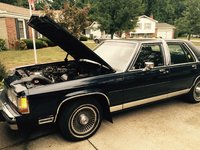 1989 Ford Crown Victoria Overview 1989 Ford Crown Victoria Overview